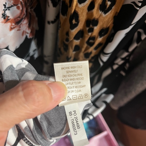 xs tommy bahama dress - Picture 8 of 8